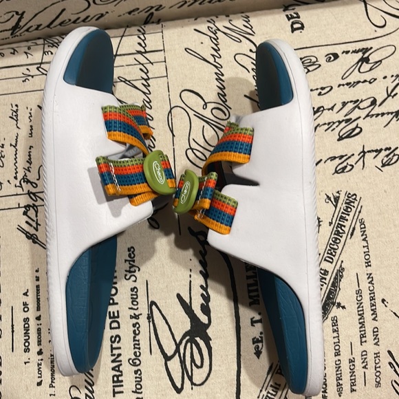 Chaco slides kids size 1. Worn once indoors. - Picture 3 of 7